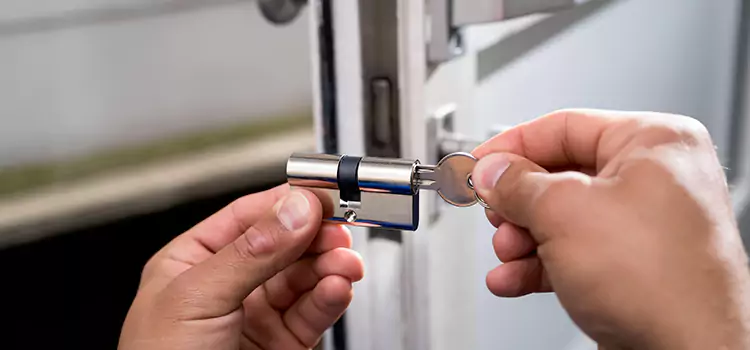 Emergency Locksmith for House Salinas