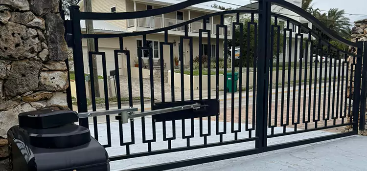 Swing Gate Opener with Keypad Salinas
